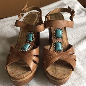 Antonio Melani platform sandals